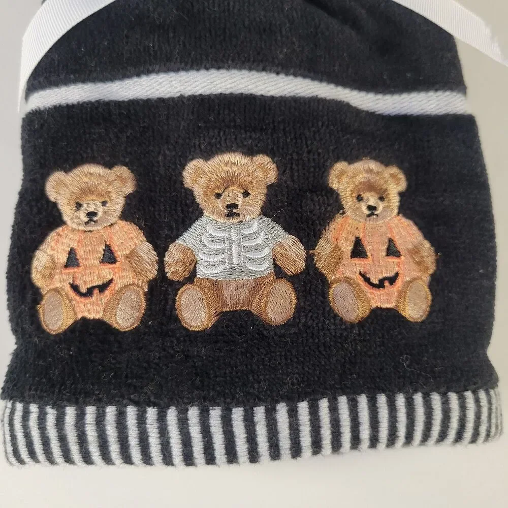 Set 2 Halloween Hand Towels Black White Cotton Teddy Bear Pumpkin Costume 16x26”